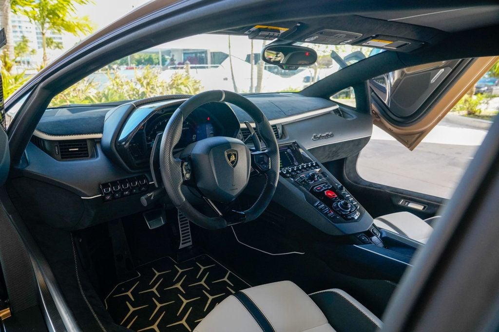 2020 Lamborghini Aventador SVJ Coupe - 22929004 - 60