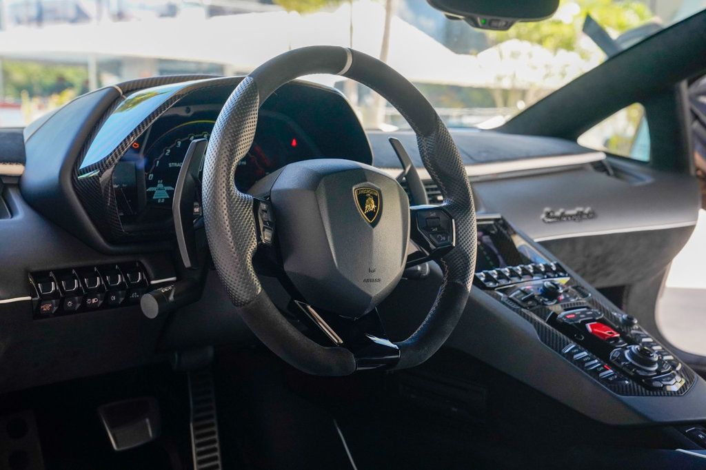 2020 Lamborghini Aventador SVJ Coupe - 22929004 - 61