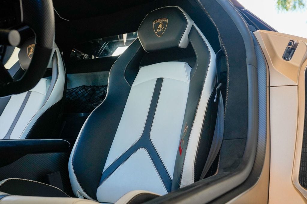 2020 Lamborghini Aventador SVJ Coupe - 22929004 - 63