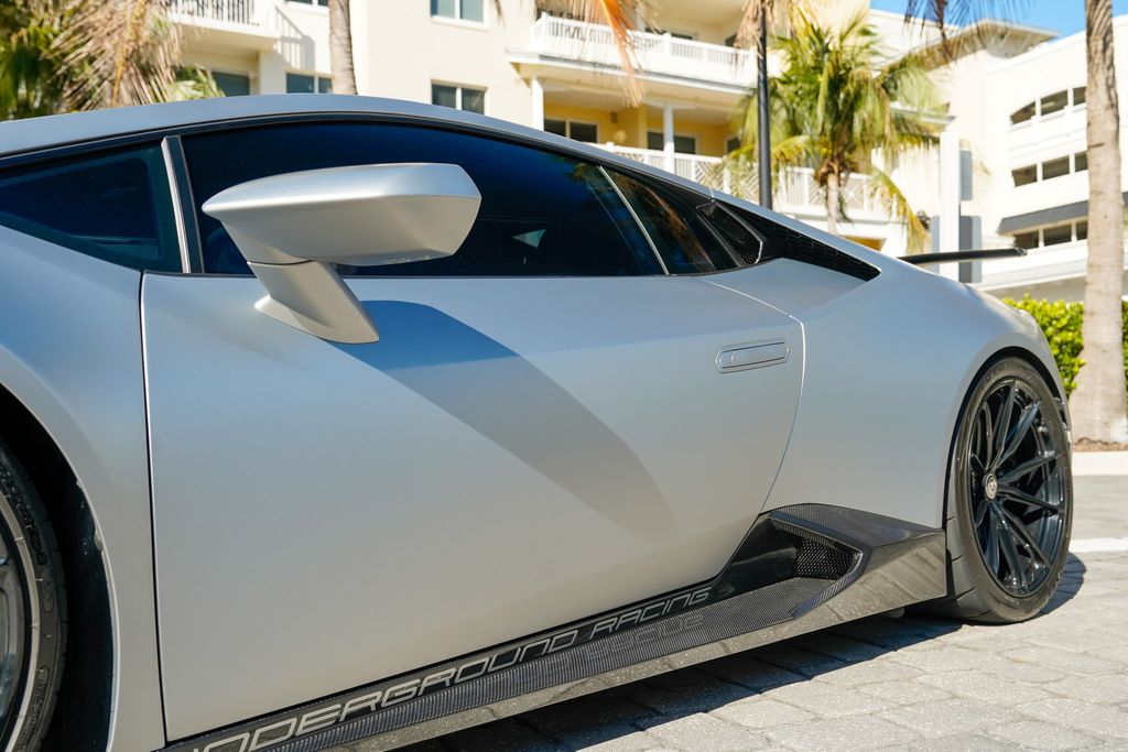 2020 Lamborghini Huracan EVO  - 22989252 - 9