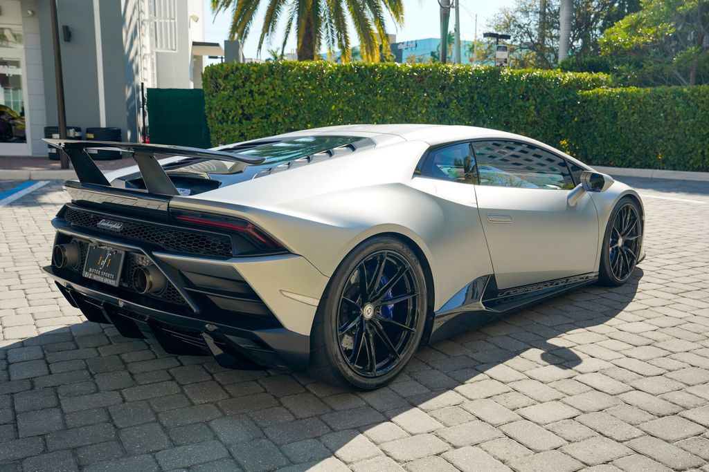 2020 Lamborghini Huracan EVO  - 22989252 - 23