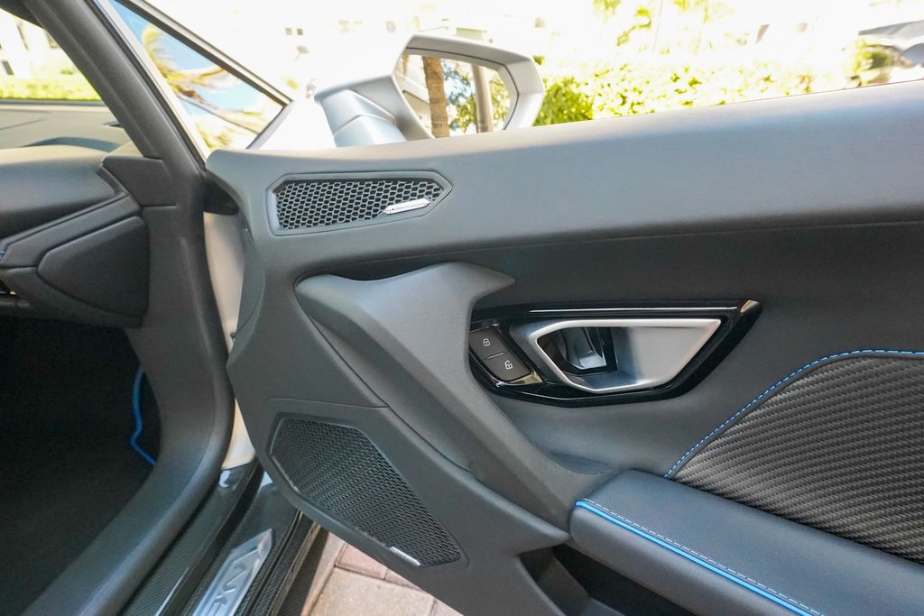 2020 Lamborghini Huracan EVO  - 22989252 - 79