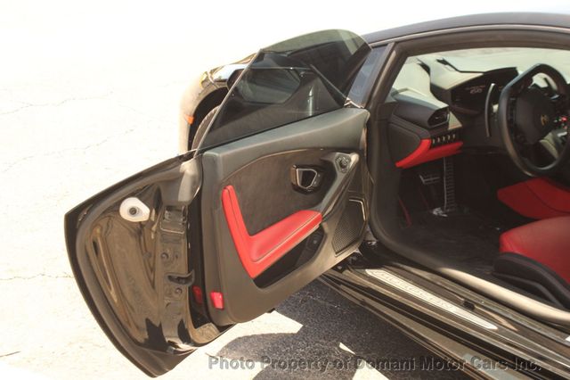 2020 Lamborghini Huracan EVO 4,595 ORIGINAL MILES EVO, DAILY RENTAL $1,200 - 22427691 - 16
