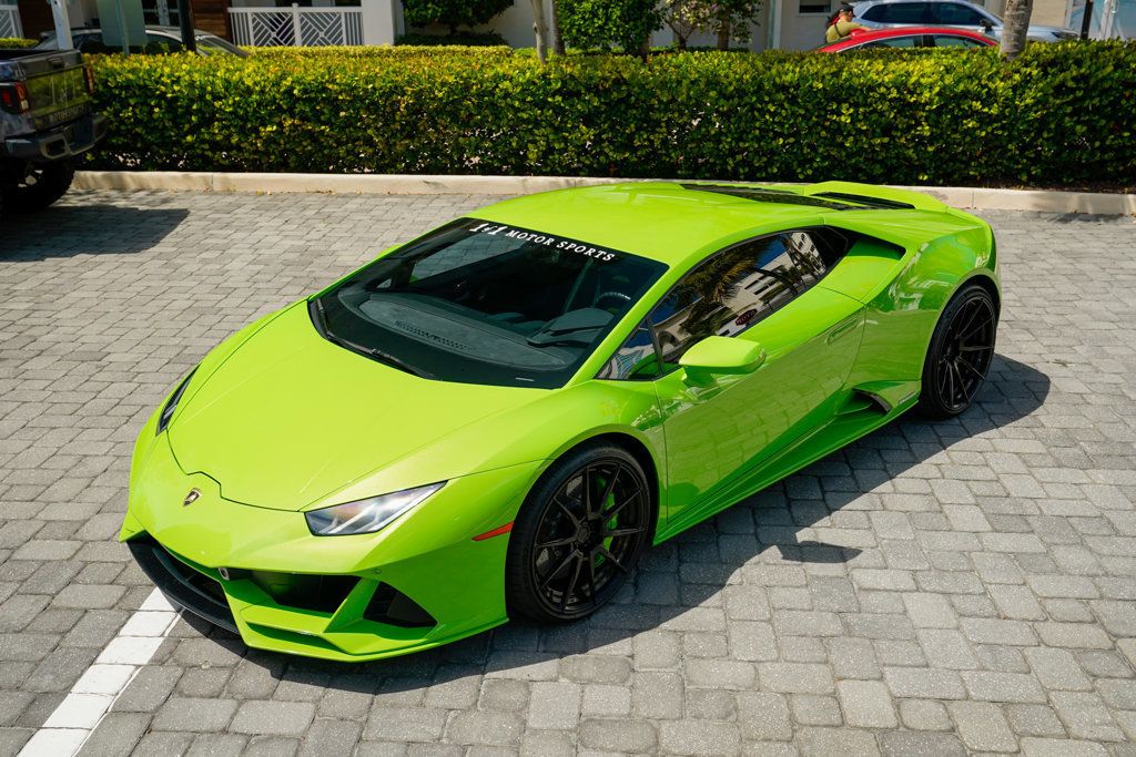 2020 Lamborghini Huracan Evo Coupe photo 39