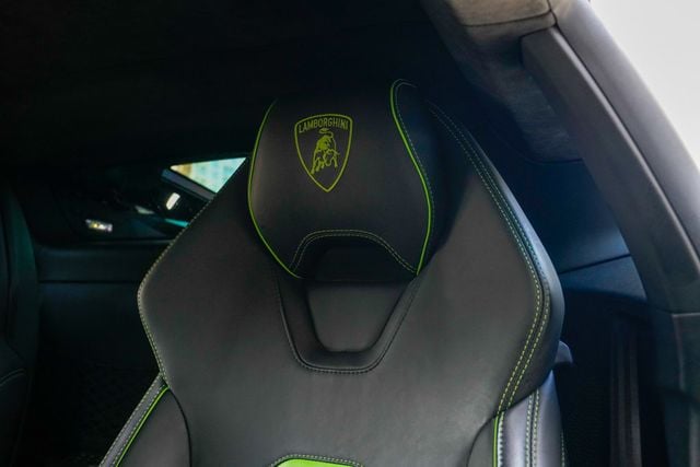 2020 Lamborghini Huracan EVO Coupe AWD - 22890839 - 64