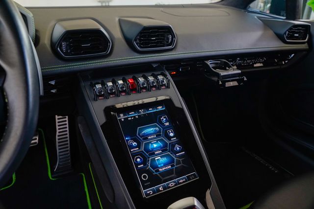 2020 Lamborghini Huracan EVO Coupe AWD - 22890839 - 70