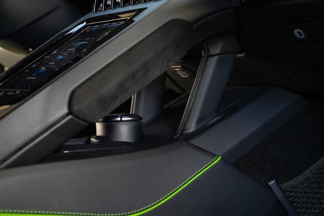 2020 Lamborghini Huracan EVO Coupe AWD - 22890839 - 88