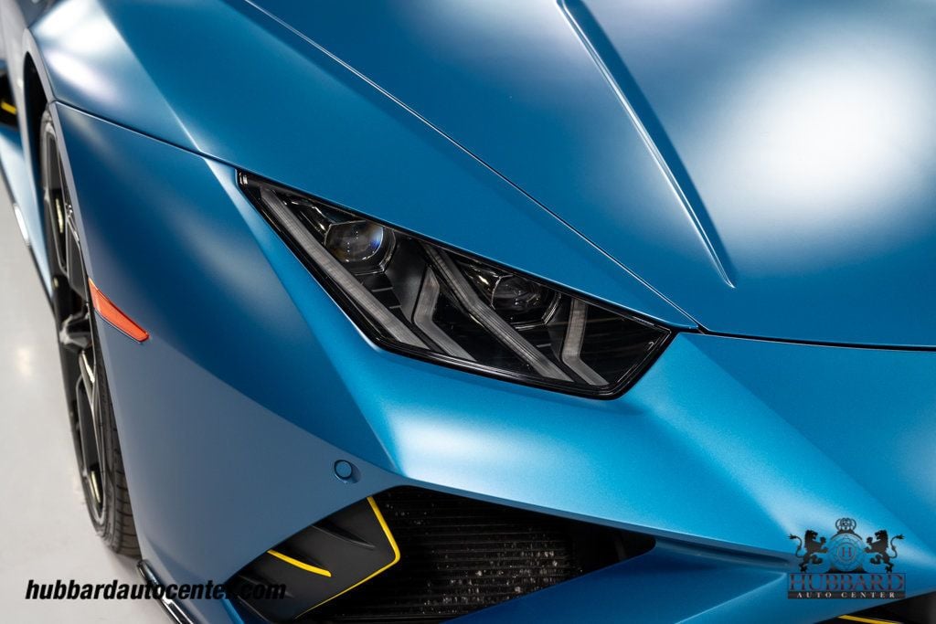 2020 Lamborghini Huracan Evo Spyder photo 34