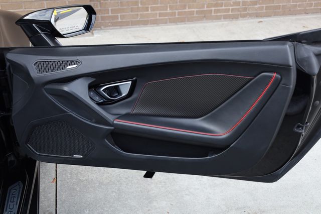2020 Lamborghini Huracan EVO Spyder RWD - 22951879 - 22