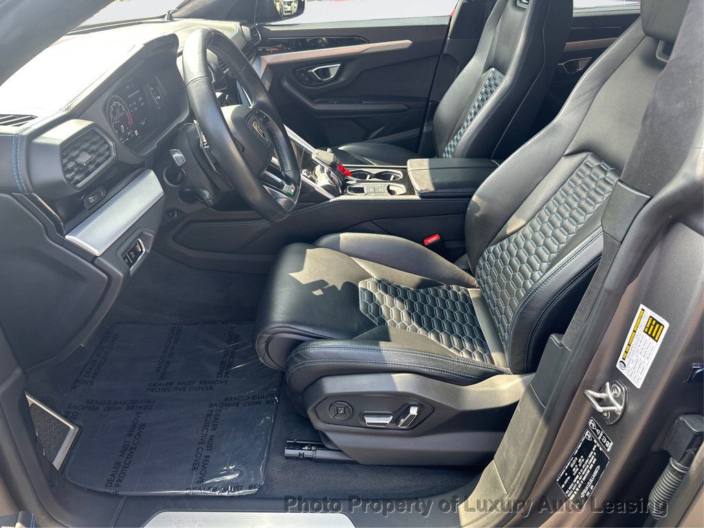 2020 Lamborghini Urus photo 9