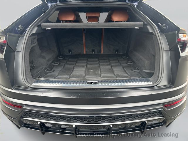 2020 Lamborghini Urus AWD - 23010116 - 12