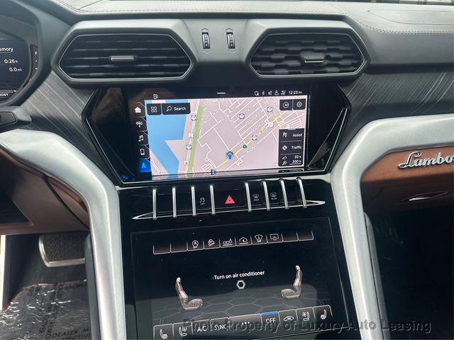 2020 Lamborghini Urus AWD - 23010116 - 17