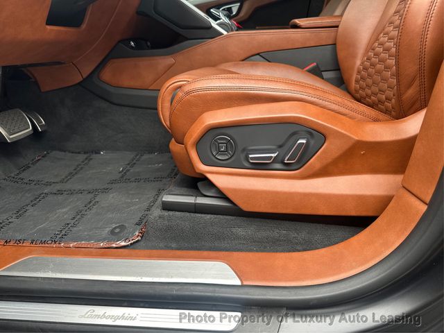 2020 Lamborghini Urus AWD - 23010116 - 18