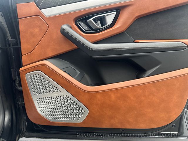 2020 Lamborghini Urus AWD - 23010116 - 20