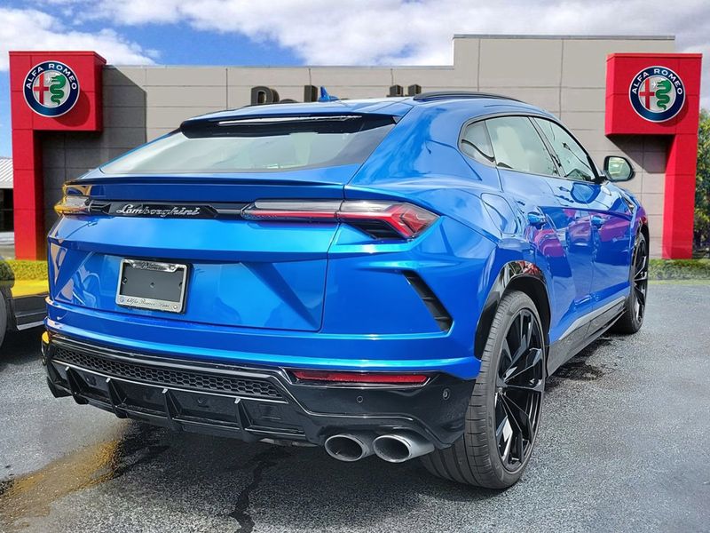 2020 Lamborghini Urus AWD - 22613319 - 3