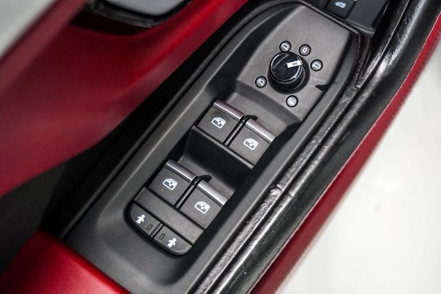 2020 Lamborghini Urus Base photo 34