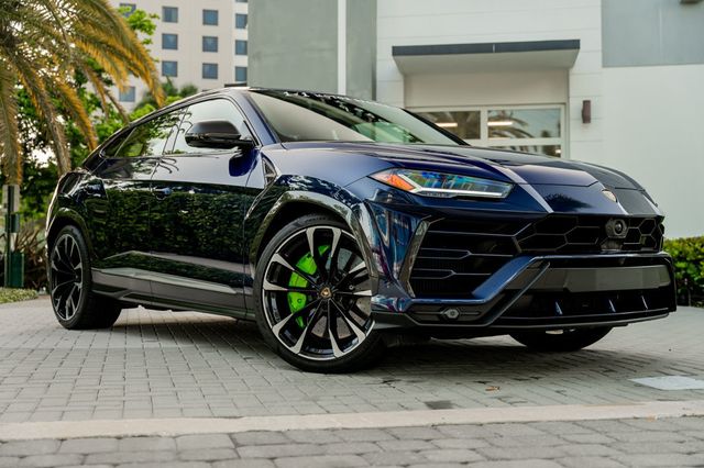 2020 Lamborghini Urus AWD - 22525868 - 3