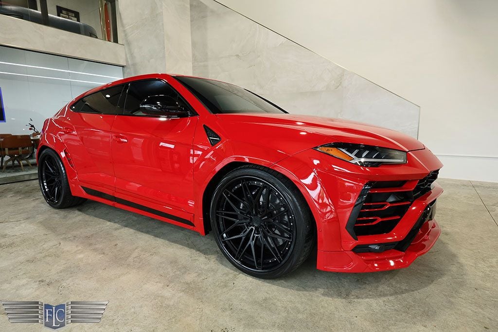 2020 Lamborghini Urus AWD - 22782031 - 0