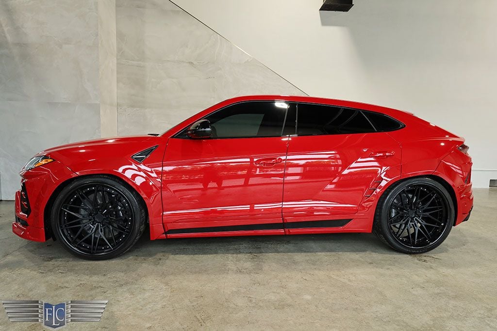 2020 Lamborghini Urus AWD - 22782031 - 1