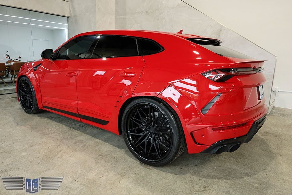 2020 Lamborghini Urus AWD - 22782031 - 4