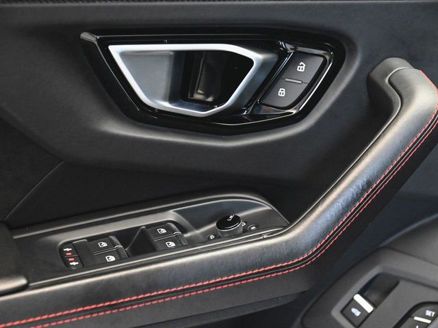 2020 Lamborghini Urus Base - 23007344 - 10