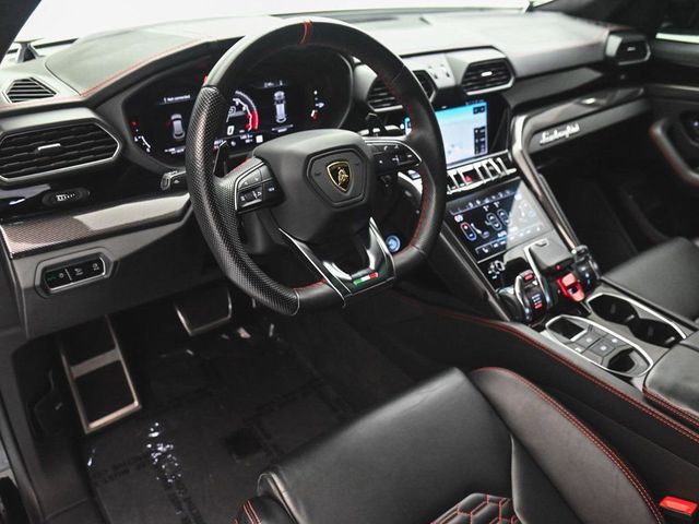 2020 Lamborghini Urus Base - 23007344 - 17