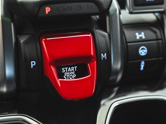 2020 Lamborghini Urus Base - 23007344 - 28