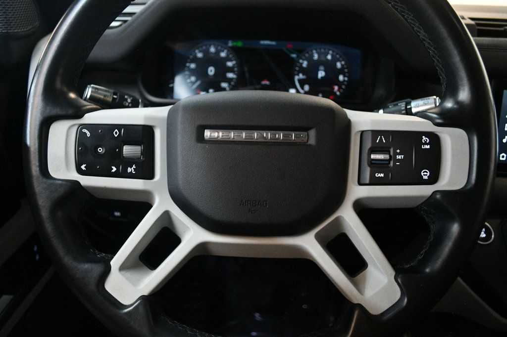 2020 Land Rover Defender 110 photo 35
