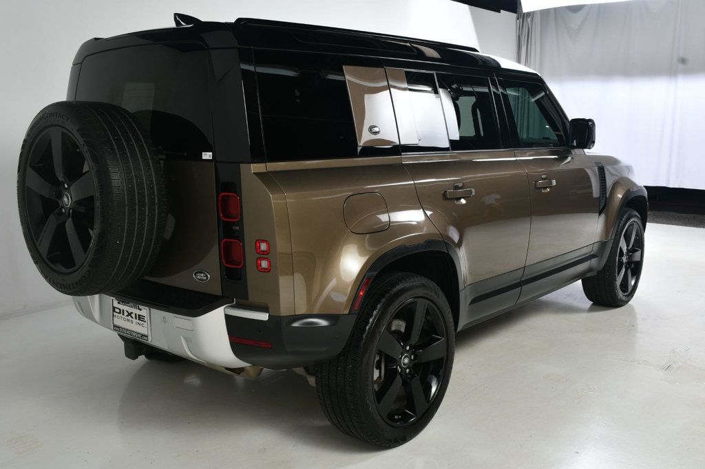 2020 Land Rover Defender 110 photo 7