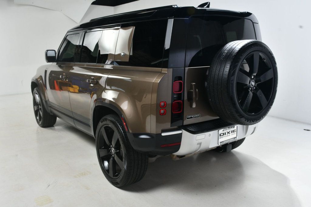 2020 Land Rover Defender 110 photo 8