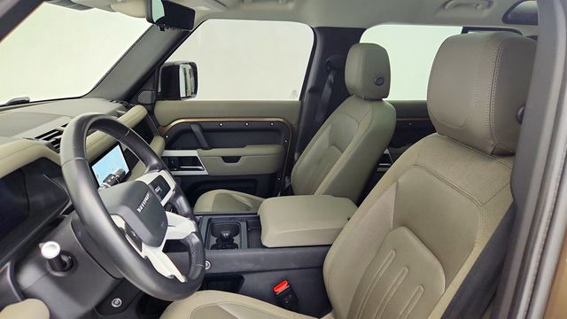 2020 Land Rover Defender 110 First Edition AWD with Adventure Pack & 22'' Wheels - 22965166 - 18