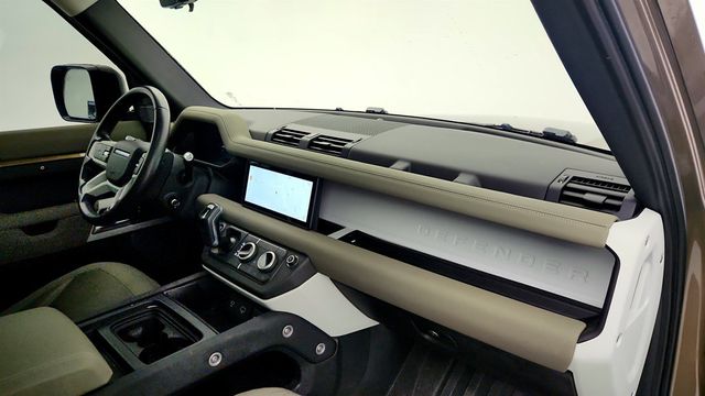 2020 Land Rover Defender 110 First Edition AWD with Adventure Pack & 22'' Wheels - 22965166 - 23