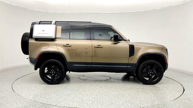 2020 Land Rover Defender 110 First Edition AWD with Adventure Pack & 22'' Wheels - 22965166 - 3