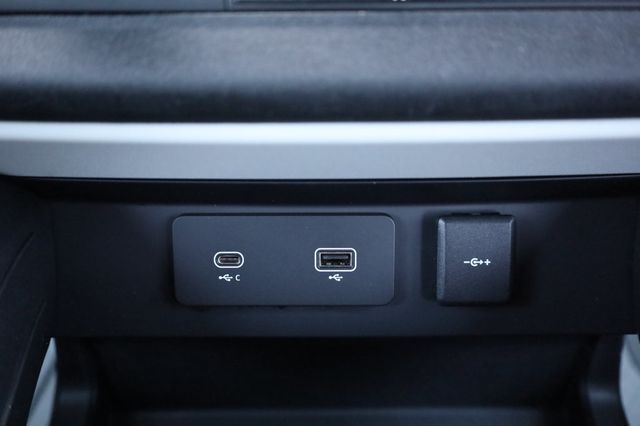 2020 Land Rover Defender 110 S AWD - 23013226 - 43