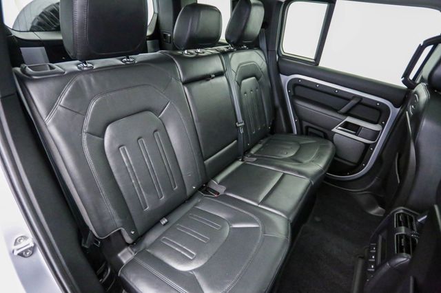 2020 Land Rover Defender 110 SE AWD - 23025834 - 26