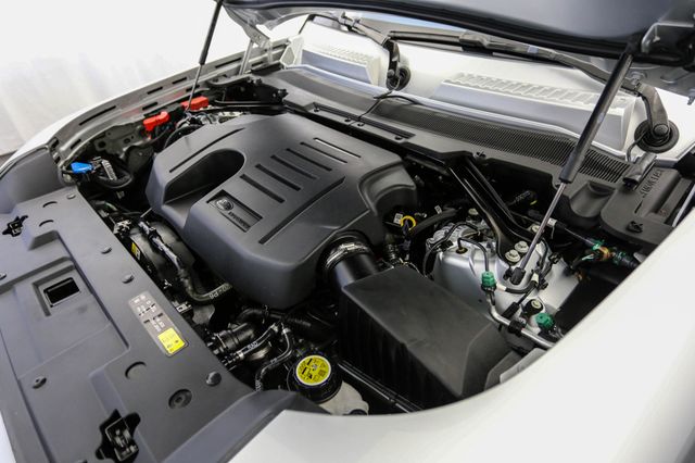 2020 Land Rover Defender 110 SE AWD - 23025834 - 47