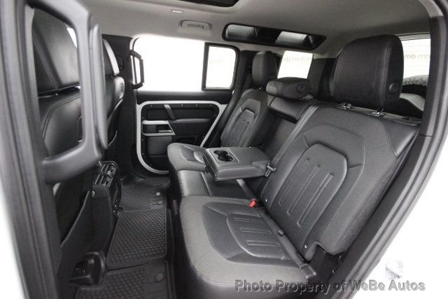 2020 Land Rover Defender 110 SE AWD - 22927629 - 17