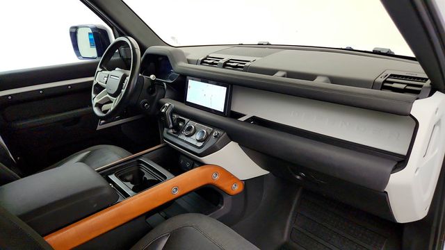 2020 Land Rover Defender 110 SE AWD w/ Black Pack, Fixed Side Steps & 20'' Wheels - 23029222 - 25