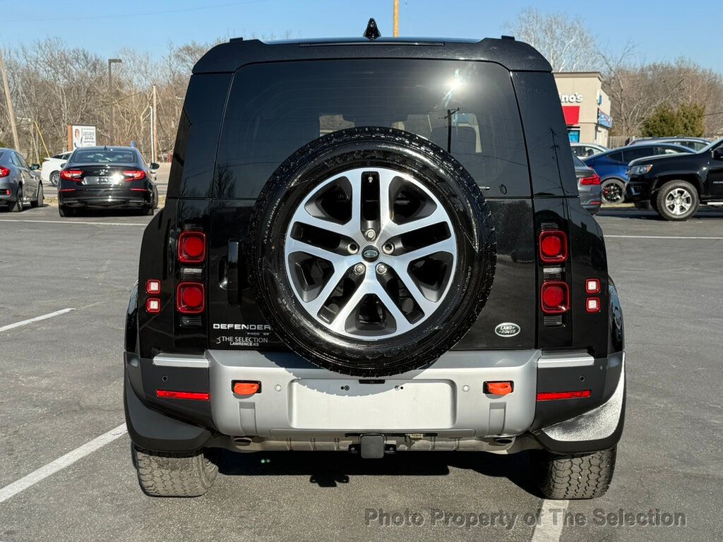 2020 Land Rover Defender 110 SE photo 13