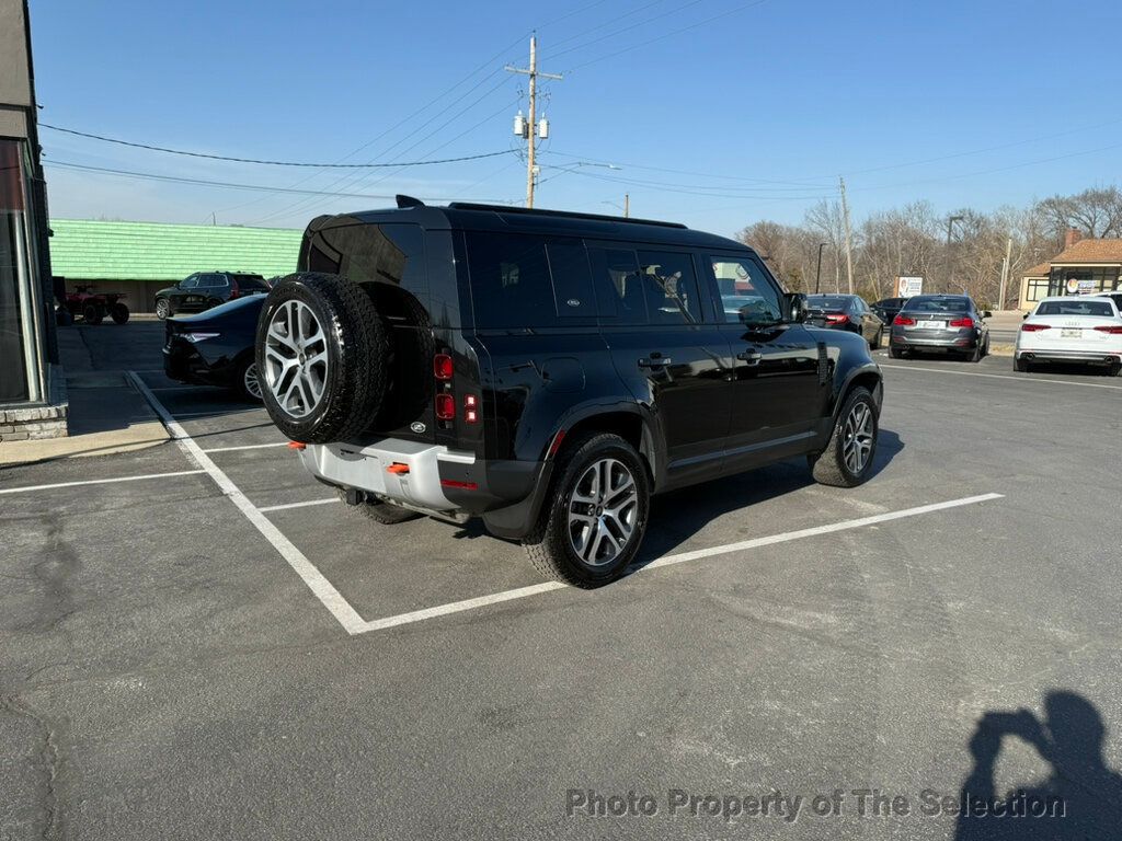 2020 Land Rover Defender 110 SE photo 14