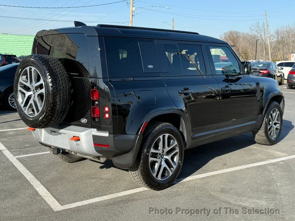 2020 Land Rover Defender 110 SE photo 15