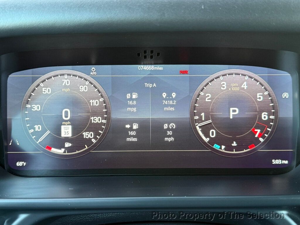 2020 Land Rover Defender 110 SE photo 27
