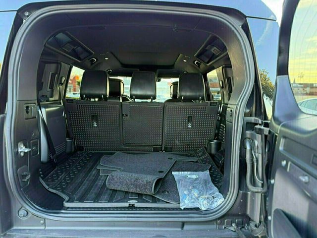 2020 Land Rover Defender 110 X AWD - 22962098 - 23