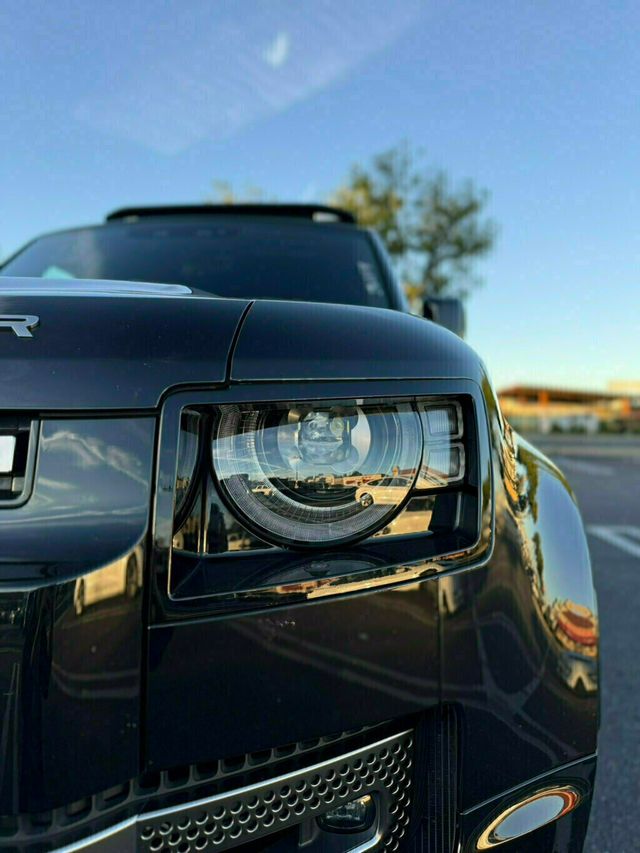 2020 Land Rover Defender 110 X AWD - 22962098 - 27