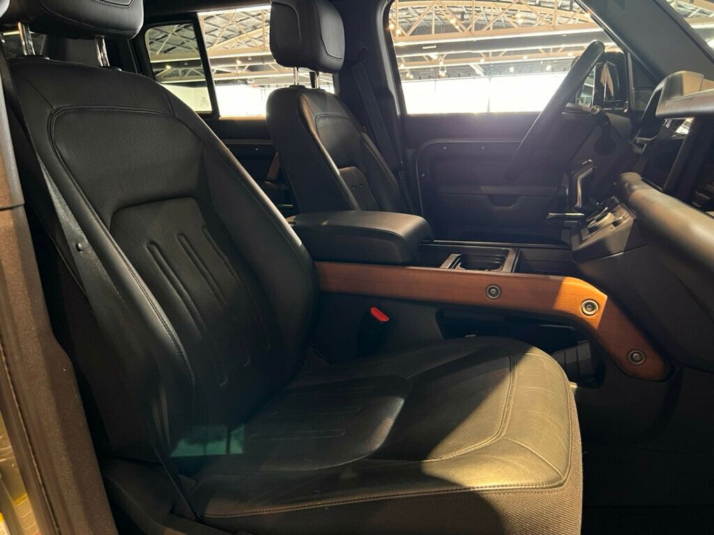 2020 Land Rover Defender 3rdRow/X/AWD/Htd&CldSeats/AdapCruise/PanoRoof/NAV/360Cam - 22961883 - 29