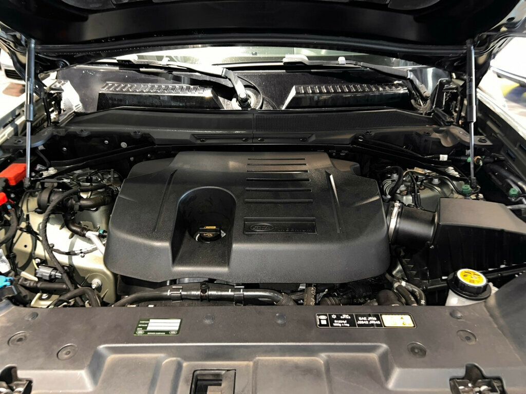 2020 Land Rover Defender 3rdRow/X/AWD/Htd&CldSeats/AdapCruise/PanoRoof/NAV/360Cam - 22961883 - 8