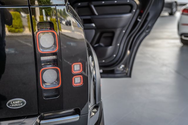 2020 Land Rover Defender DEFENDER 110 X AWD - NAV - PANO - BLUETOOTH - THIRD ROW - 23007548 - 10