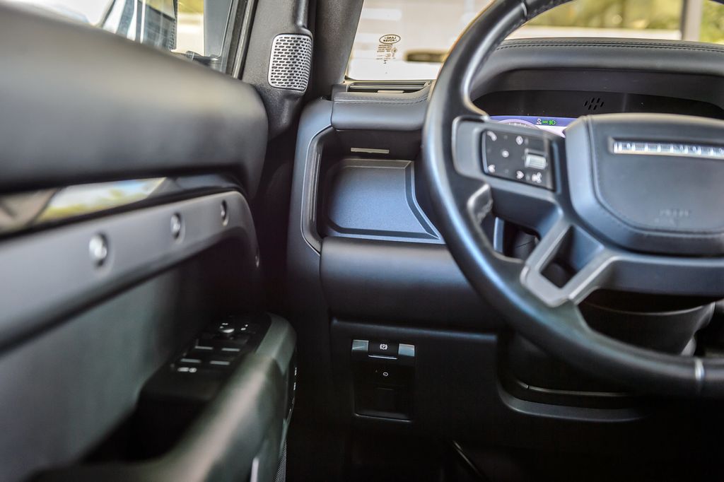 2020 Land Rover Defender DEFENDER 110 X AWD - NAV - PANO - BLUETOOTH - THIRD ROW - 23007548 - 31