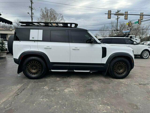 2020 Land Rover Defender LocalTrade/110/AWD/ExplorerPkg/HeatedSeats/BackupCamera/NAV - 22759618 - 5