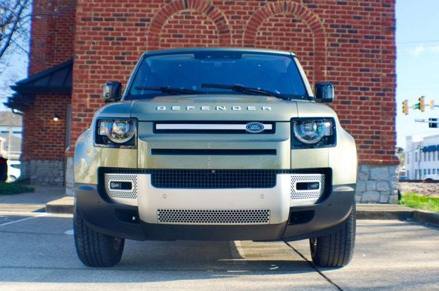 2020 Land Rover Defender LocalTrade/110-SE/PanoramicSunroof/BlindSpotMonitor/NAV - 22991986 - 1